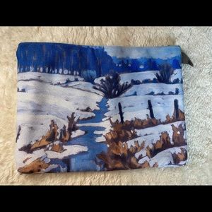 Multipurpose large pouch